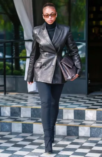 Khaite La veste Martu portée par Lori Harvey à Los Angeles le 30 janvier 2025