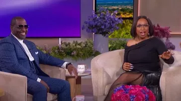 Top de punto Reformation Elio usado por Jennifer Hudson como se ve en The Jennifer Hudson Show el 8 de febrero de 2025