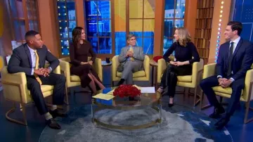 Reiss Sloane Long Sleeve Wool Body-Con Dress worn by Rebecca Jarvis as seen in Good Morning America on February 13, 2025