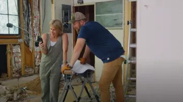 Free People High Roller Jumpsuit worn by Erin Napier as seen in Home Town (S09E07)