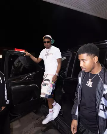 *Better With Age Quilt Patchwork 'Eleanor' Short porté par Delwin The Krazyman sur le compte Instagram @rob49up