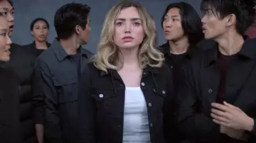 Nueva chaqueta de camionero original híbrida de Levi's usada por Tory Nichols (Peyton List) como se ve en Cobra Kai (S06E10)