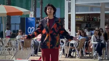 Janji Rainrunner Pack Chaqueta usada por Miguel Díaz (Xolo Maridueña) como se ve en Cobra Kai (T06E10)