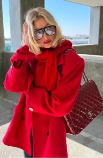 Saint Laurent Sl 596 Dune Eyeglasses worn by Elsa Hosk on her Instagram on January 31, 2025