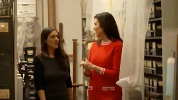 Robe droite en tricot Boden Holly portée par Meg Oliver telle qu’elle est vue dans CBS Mornings le 18 février 2025