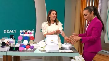 Theory Slim-Fit Wool Blazer worn by Michelle Miller as seen in CBS Mornings on February 23, 2025