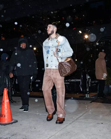 Gallery Dept. Light Blue & Giraffe Collar Patches Denim Jacket worn by Lonzo Ball on the Instagram account @chicagobulls