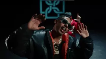 Vidéo musicale de Gafas de Myke Towers et Nueva Era par DUKI, Myke Towers