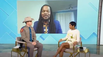 Oscar de la Renta Floral-print Wool-blend Crepe Mini Dress worn by Tamron Hall as seen in Tamron Hall Show on February 24, 2025