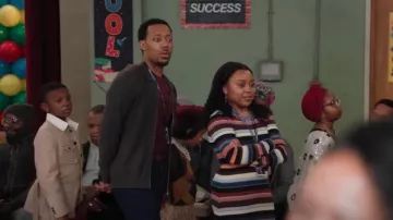 H&M Regular Zip Fit Cardigan worn by Gregory Eddie (Tyler James Williams) as seen in Abbott Elementary (S04E15)