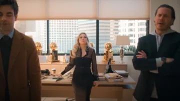 Black Halo Jackie O Skirt worn by Isla Gordon (Kate Hudson) as seen in Running Point (S01E03)