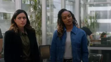 AG Jeans Alix Zip Denim Jacket worn by Nyla Harper (Mekia Cox) as seen in The Rookie (S07E04)