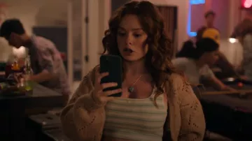 American Eagle Main Squeeze Square Neck Tank Top porté par Sam (Kyra Leroux) comme on le voit dans The Hunting Party (S01E05)