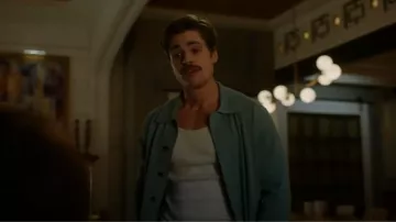 Cardigan Milano à manches longues Club Monaco porté par Ricky Wilson (Fletcher Donovan) comme on le voit dans Wild Cards (S02E04)