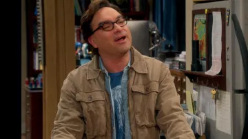 Jellyfish Blue Tee worn by Leonard Hofstadter (Johnny Galecki) in The Big Bang Theory (S11E12)