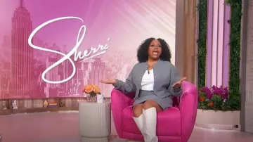 Loft Button Tab Mini Pocket Skirt worn by Sherri Shepherd as seen in Sherri on March 10, 2025