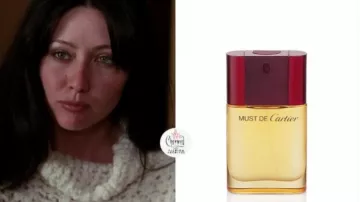 Must De Cartier eau de toilette spray for women worn by Prue Halliwell (Shannen Doherty) in Charmed (S02E06)