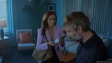 Amazon Leather Handbags worn by Dr. Elizabeth Lewis (Paula Patton) as seen in Murder in a Small Town (S01E06)