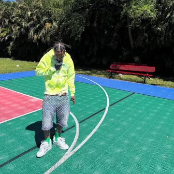 Gallery Dept. Lime Green French Logo Zip Hoodie worn by Sauce Walka on the Instagram account @sauce_walka102