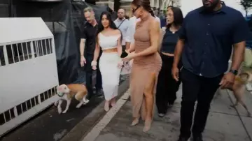 Skims Cotton Jersey Foldover Skirt worn by Kim Kardashian as seen in The Kardashians (S06E06)