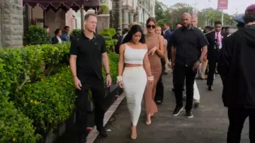 Paris Texas Lidia Mules worn by Kim Kardashian as seen in The Kardashians (S06E06)