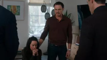 Reiss Trafford Merino Wool Polo Shirt In Treacle Brown worn by Ron Lawson (J. Anthony Crane) as seen in Law & Order (S24E12)