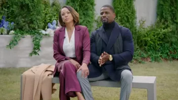 AS by DF Collins Pantalones de satén usados por la Dra. Nicole Dupree Richardson (Daphnée Duplaix) como se ve en Beyond the Gates (S01E05)