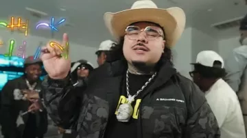 Fuck The Population Black & Yellow 'Fuck Off' T-Shirt Usado por Ese OT Mexicano en That Mexican OT & Sauce Walka - "Check Please" ft. Lil Jairmy & MG Lil Bubba (Video Musical Oficial)