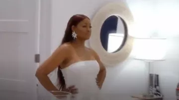 Robe culte Gaia White Bustier à franges portée par Garcelle Beauvais comme on le voit dans The Real Housewives of Beverly Hills (S14E16)