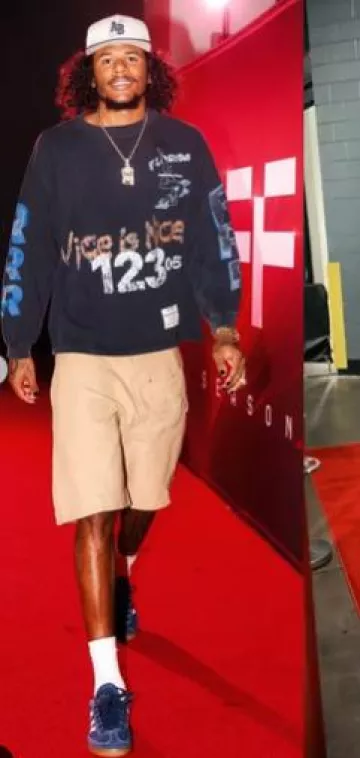 RRR-123 Camiseta de manga larga negra 'Vice Is Nice' usada por Jalen Green en la cuenta de Instagram @houstonrockets