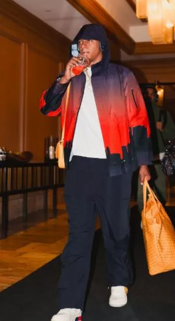 Bolso bandolera amarillo 'Belvedere' de Goyard usado por Paolo Banchero en la cuenta de Instagram @orlandomagic