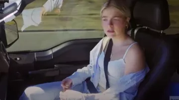 Wilfred Soloist Top Light Birch porté par Lola Rose Sheen comme on le voit dans Denise Richards and Her Wild Things (S01E05)