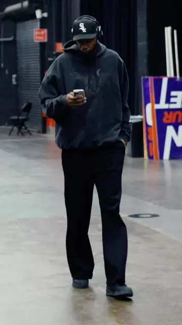 Vetements Black 'Flying Unicorn' Hoodie worn by Kevin Durant on the Instagram account @suns