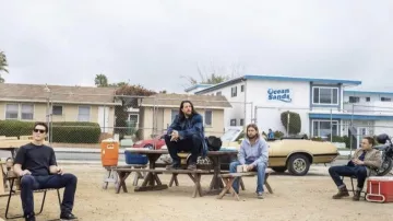 Skate Park of Andrew "Pope" Cody (Shawn Hatosy) in Animal Kingdom (S06E04)