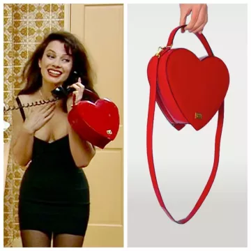 1990's Moschino Vintage Red Leather Heart Bag vu sur (Fran Drescher) The Nanny Saison 3 - Épisode 4