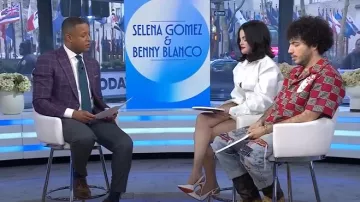 Escarpins à talon haut en cuir verni Santoni portés par Selena Gomez, comme on le voit dans Today le 21 mars 2025