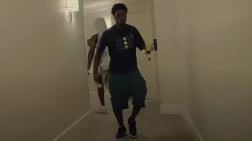 Short de survêtement Lacoste Vert Green Logo porté par Kodak Black en Kodak Black - All Of Us [Official Music Video]