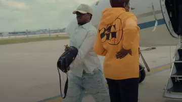 Amiri Perfect Indigo Crystal 'Repair' Baggy Jeans porté par Kodak Black en Kodak Black - All Of Us [Official Music Video]