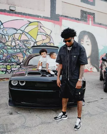 Prada Black Nylon Buckle-Cargo Shorts worn by Yungeen Ace on the Instagram account @yungeenace