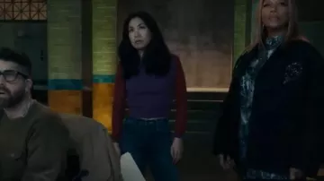 Top de Eckhaus Latta Twyla usado por Melody 'Mel' Bayani (Liza Lapira) como se ve en The Equalizer (T05E12)