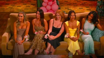 Fashion Nova Seriamente Elegante Vestido Maxi de lentejuelas en oro usado por Fashion Nova como se ve en The Bachelor (S29E03)