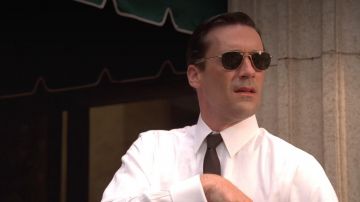 Sunglasses AO Eyewear of Don Draper (John Hamm) in Mad Men S04E08