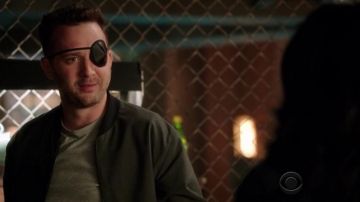 the matte look of Toby Curtis ( Eddie Kaye Thomas ) in Scorpio