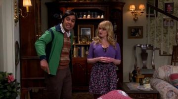 Dress Mango with Bernadette Rostenkowski (Melissa Rauch) The Big Bang Theory S08E20