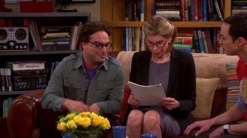 el ramo de rosas amarillas en The big bang theory S08E23