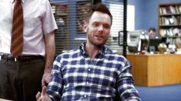 Shirt and Michael Bastian, Jeff Winger (Joel McHale) on Community S05E12