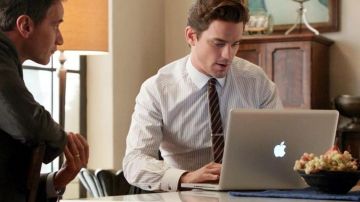 The Apple MacBook Air computer used by Neal Caffrey (Matt Bomer) in the TV series FBI: Very Special Duo