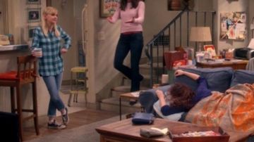 Las conversas negras de Christy Plunkett (Anna Faris) en Mamá