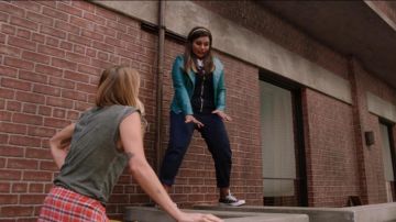 les converse de Mindy Lahiri (Mindy Kaling) dans The Mindy Project