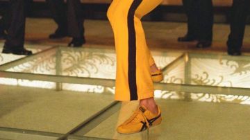 uma thurman yellow shoes